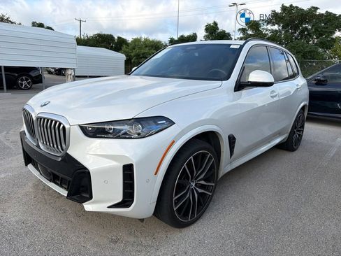 Used 2026 BMW X5 sDrive40i w/ M Sport Package RWD image 1