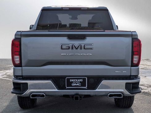 Used 2024 GMC Sierra 1500 SLE w/ X31 Off-Road Package image 4