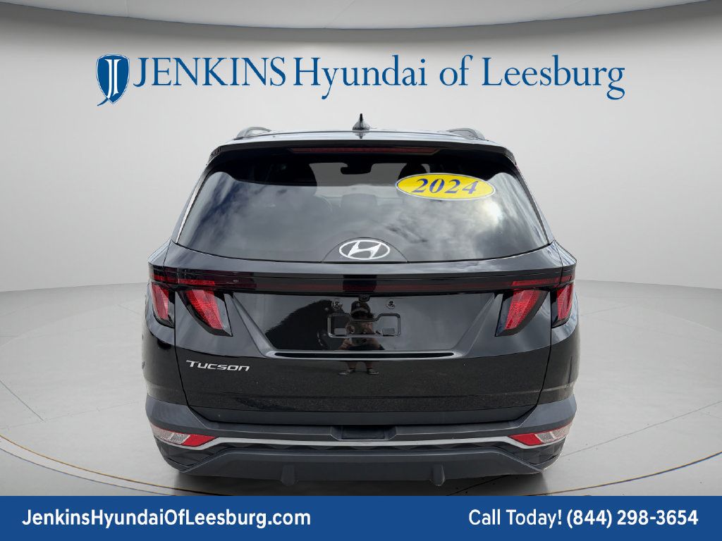 Certified 2024 Hyundai Tucson SEL FWD image 6
