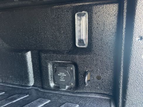 Used 2020 Jeep Gladiator Rubicon image 10