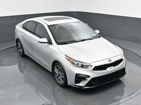 Used 2020 Kia Forte EX w/ EX Special Edition FWD image 20