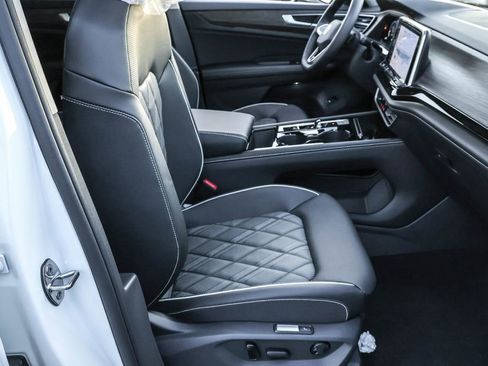 New 2026 Volkswagen Atlas SEL Premium R-Line image 42