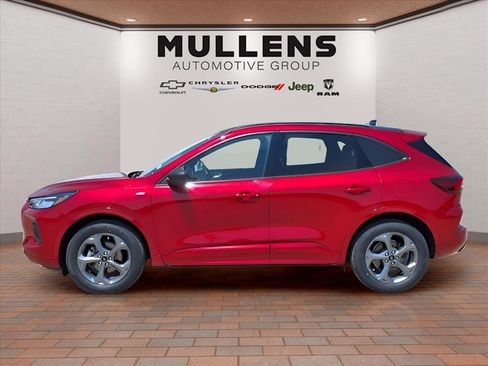 Used 2023 Ford Escape ST-Line w/ Tech Pack #1 image 8