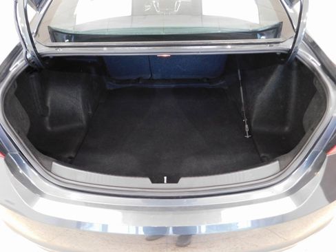 Used 2018 Chevrolet Malibu LT image 74