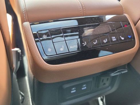 New 2026 INFINITI QX60 Autograph w/ Dark Cargo Package image 16