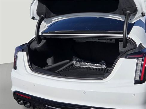 New 2026 Cadillac CT5 V Blackwing w/ Super Cruise 1 Package image 16