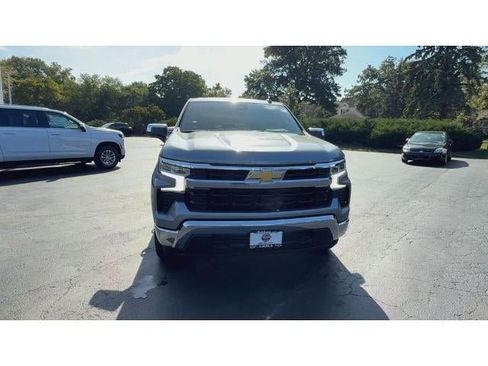 New 2026 Chevrolet Silverado 1500 LT w/ Z71 Off-Road Package AWD/4WD image 3