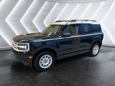 Used 2023 Ford Bronco Sport Heritage w/ Heritage Convenience Package image 2