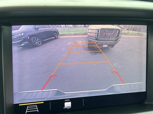 Used 2020 Chevrolet Colorado LT w/ Colorado RST Special Edition image 24