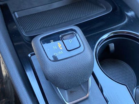 Used 2023 Nissan Rogue SV FWD image 19