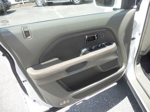 Used 2006 Honda Pilot EX-L image 11