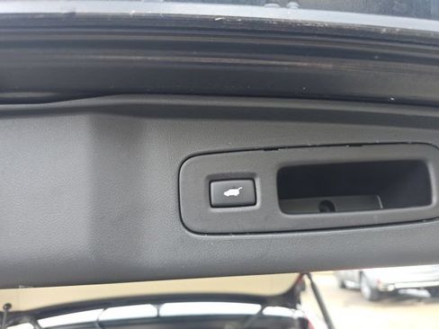 Used 2015 Honda CR-V Touring image 12