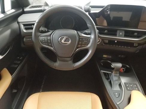 Certified 2024 Lexus UX 250h AWD w/ Premium Package image 15