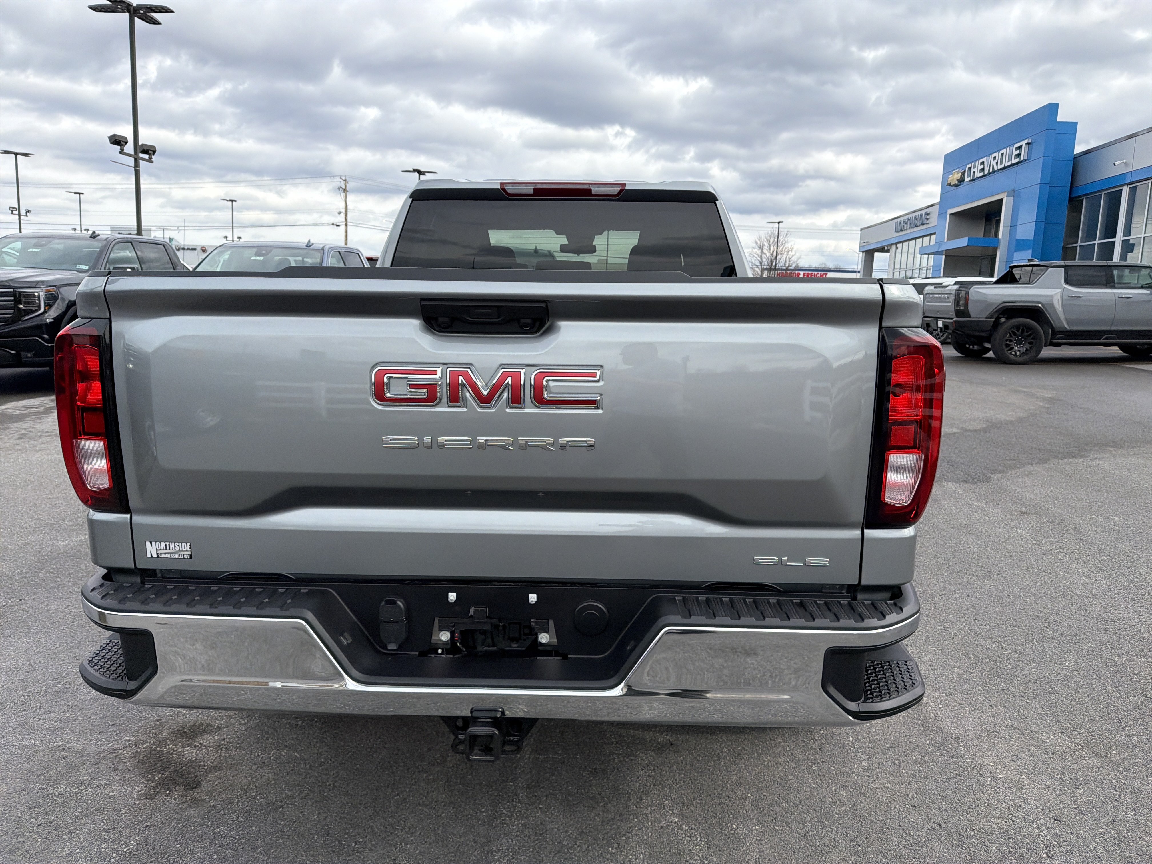 New 2026 GMC Sierra 1500 SLE AWD/4WD image 7