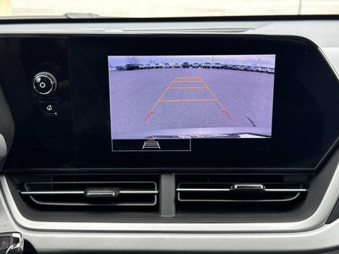 Used 2024 Chevrolet Trax RS w/ Driver Confidence Package image 4