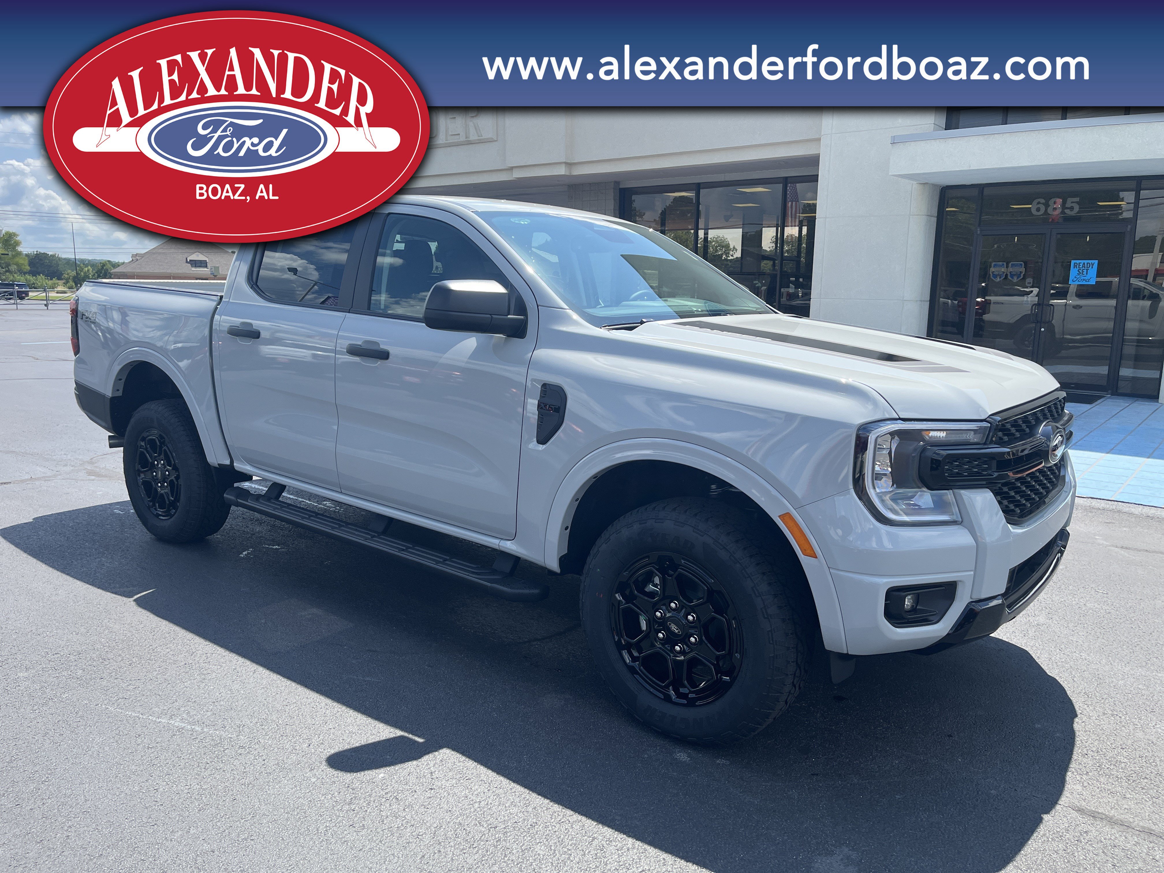 New 2026 Ford Ranger XLT w/ Equipment Group 301A High AWD/4WD image 3