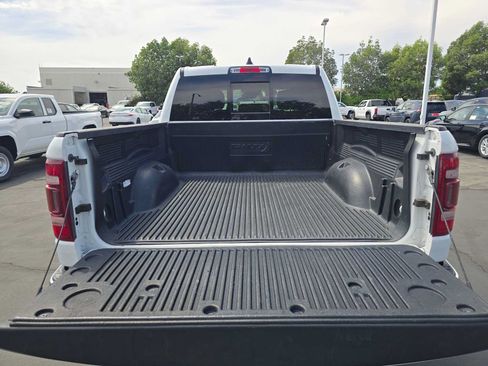 Used 2022 RAM 1500 Laramie AWD/4WD image 14