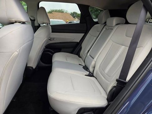Used 2025 Hyundai Tucson SEL FWD image 25