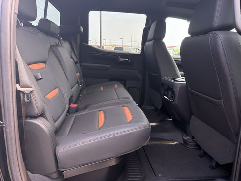 Used 2023 GMC Sierra 1500 AT4 w/ Technology Package AWD/4WD image 22
