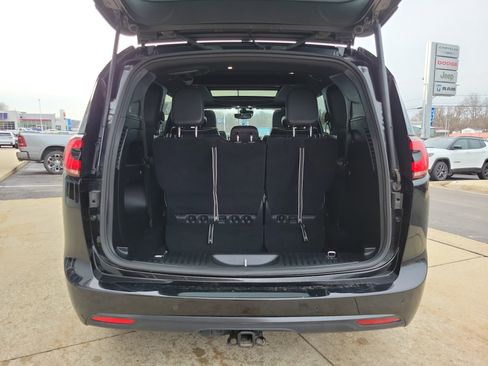 Used 2024 Chrysler Pacifica Limited w/ S Appearance Package image 20