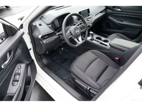 Used 2022 Nissan Altima 2.5 S image 13