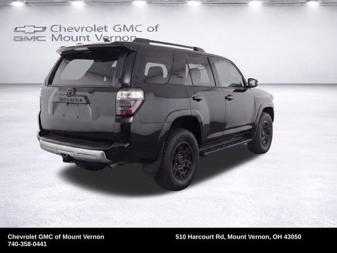 Used 2024 Toyota 4Runner TRD Off-Road Premium w/ TRD Black Wheel Package (TMS) AWD/4WD image 33
