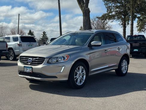 Used 2016 Volvo XC60 T5 Premier image 4