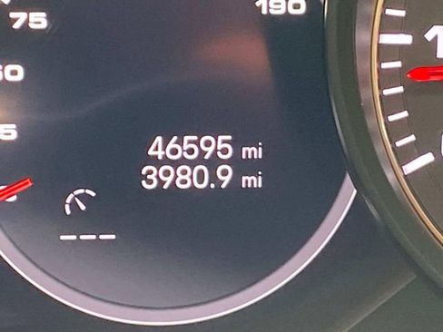 Used 2023 Porsche Cayenne GTS image 18