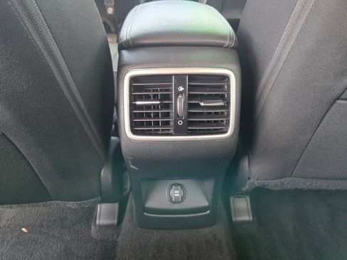 Used 2022 Kia Sportage LX image 19