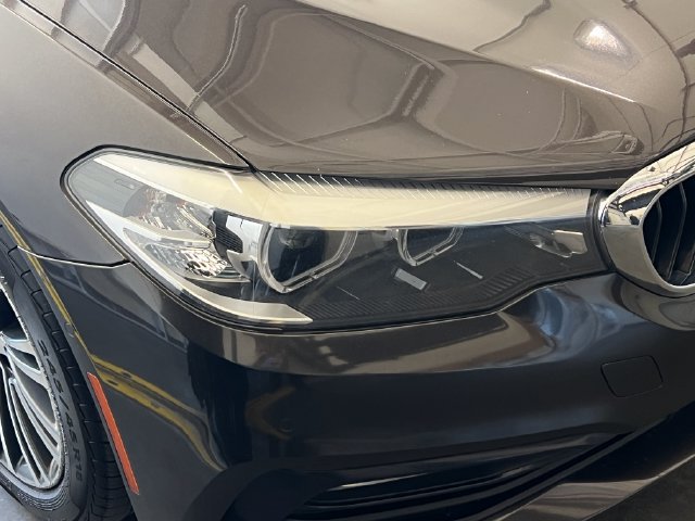 Used 2017 BMW 530i RWD image 14