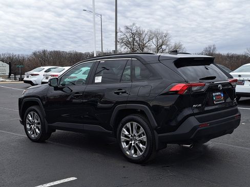 New 2025 Toyota RAV4 XLE Premium image 4