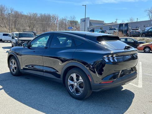 Certified 2023 Ford Mustang Mach-E Select AWD/4WD image 4