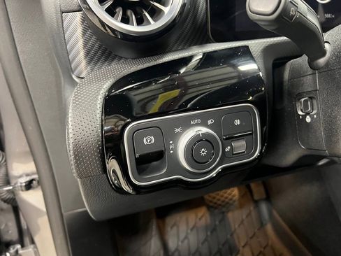 Used 2025 Mercedes-Benz CLA 250 4MATIC image 19