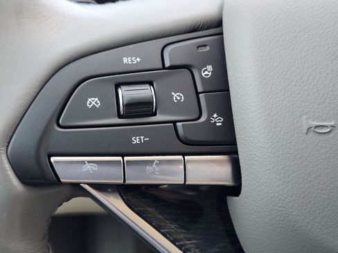 Used 2021 Cadillac XT6 Premium Luxury FWD image 24