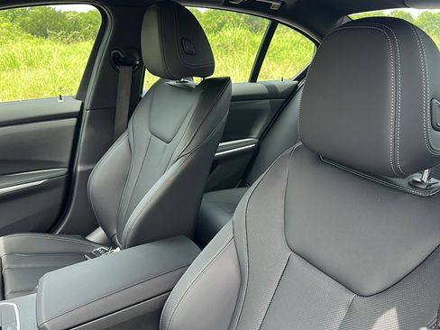 New 2025 BMW 330i Sedan w/ Premium Package image 11