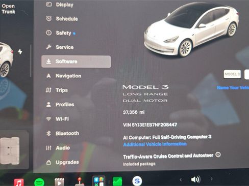 Used 2022 Tesla Model 3 Long Range AWD/4WD image 12