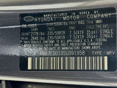 Used 2025 Hyundai Tucson Limited image 17