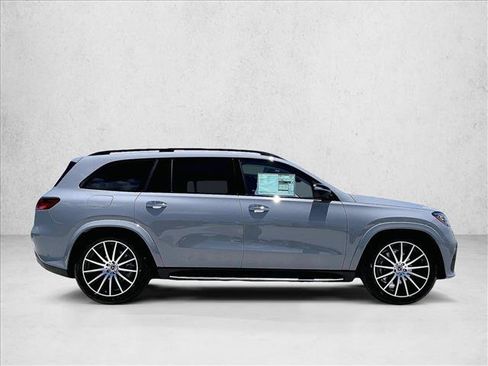 New 2026 Mercedes-Benz GLS 450 4MATIC image 5