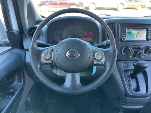 Used 2017 Nissan NV200 SV w/ Technology Package FWD image 15