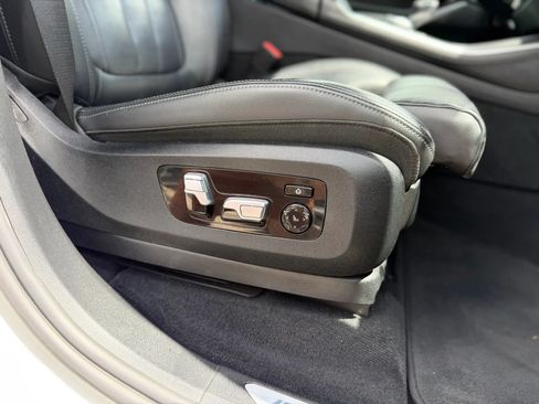 Used 2021 BMW X5 sDrive40i w/ M Sport Package RWD image 7