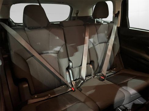 Used 2023 Subaru Ascent 8-Passenger image 19