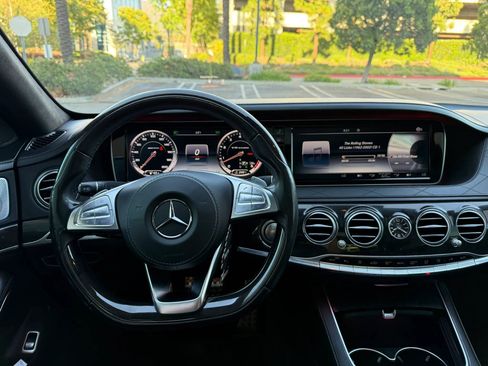 Used 2016 Mercedes-Benz S 63 AMG 4MATIC Sedan image 31