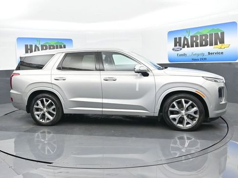 Used 2022 Hyundai Palisade Limited FWD image 7