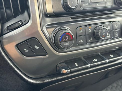 Used 2018 Chevrolet Silverado 1500 LT w/ All Star Edition AWD/4WD image 13