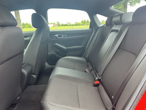 Used 2025 Honda Civic Sport image 26
