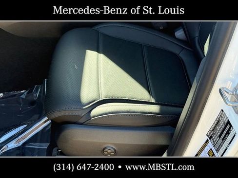 New 2026 Mercedes-Benz GLC 300 4MATIC image 14