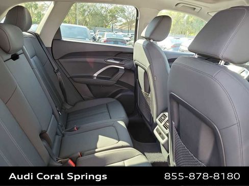Certified 2025 Audi Q5 Premium w/ Convenience Package image 21