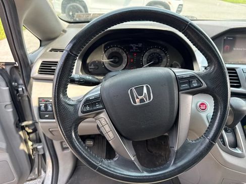 Used 2014 Honda Odyssey EX-L image 18
