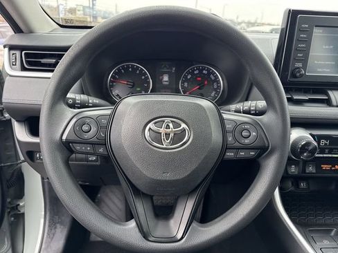 Used 2019 Toyota RAV4 XLE w/ Convenience Package image 17