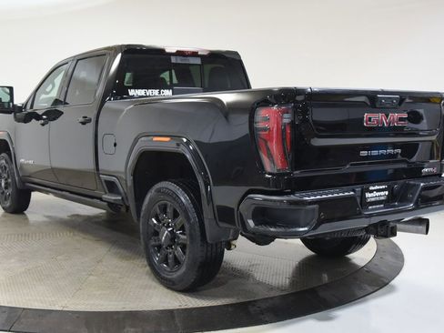 Used 2024 GMC Sierra 2500 AT4 w/ AT4 Premium Plus Package image 8